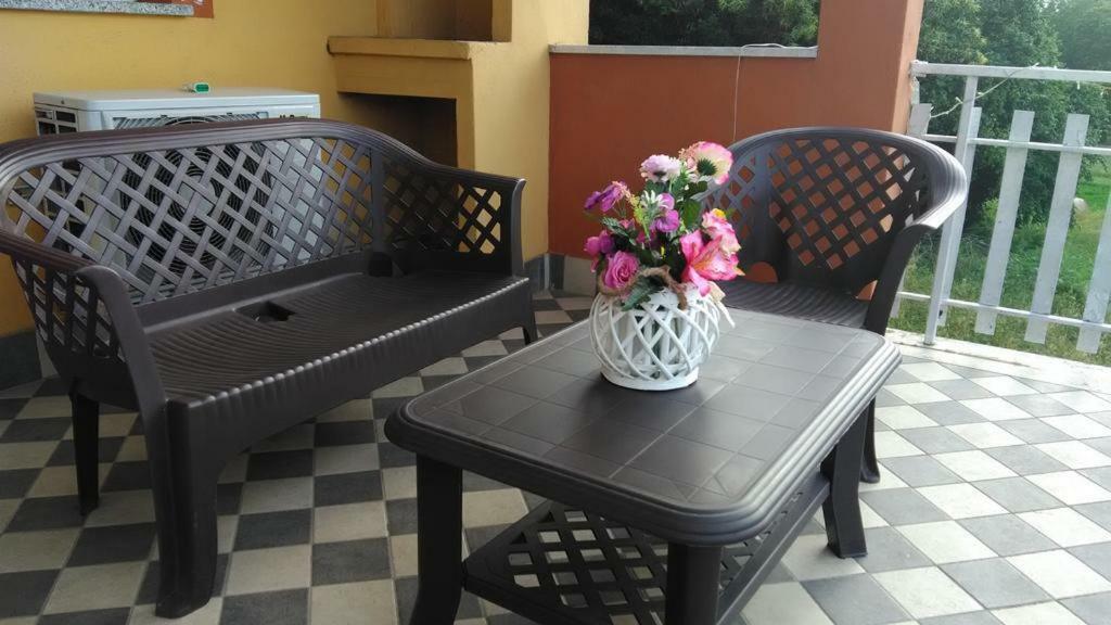 Magnolia Hotel Valmontone Exterior photo