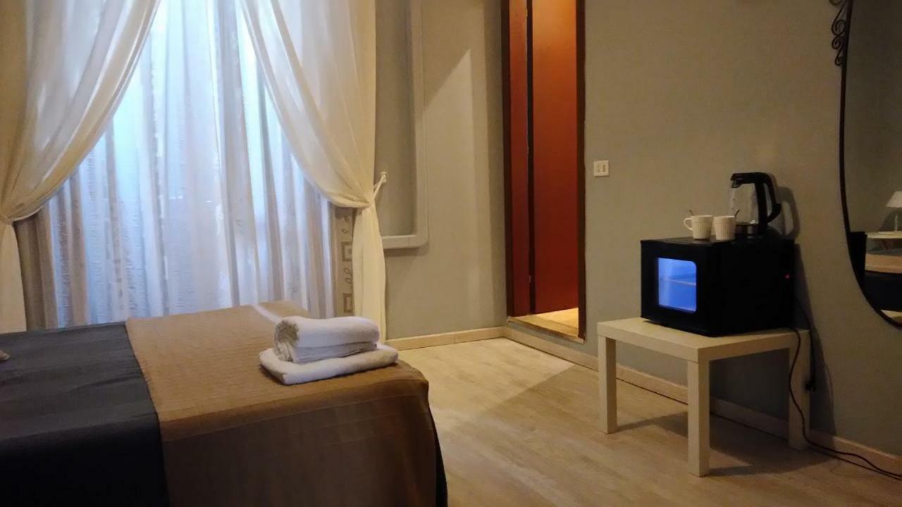 Magnolia Hotel Valmontone Exterior photo